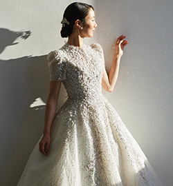 日本初上陸の韓国ドレスYi-ju YAMADAYA Tokyo Korean Wedding Dress YIJU